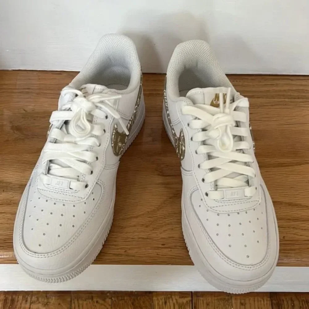 Nike women air